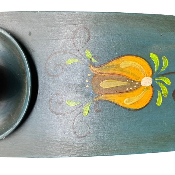 Tole Painted Oil Lamp Sconce Wooden Back Metal Oil Well Retro Handpainted Signed - Picture 12 of 16